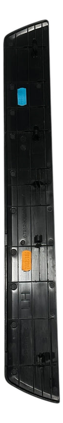 Soleira De Porta Dianteira Esq Hilux E Sw4 2016-23 Original