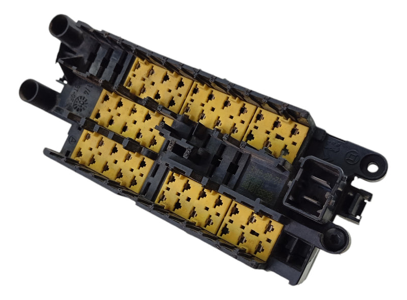Caixa De Fusiveis Peugeot 206 207 2001 A 2006 9635518180