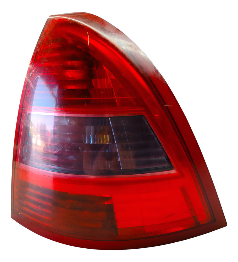 Lanterna Traseira Direita Fumê Citröen C5 2006 A 2008