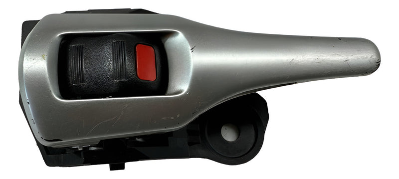 Maçaneta Interna Dianteira Esquerda Toyota Corolla 2009 A 11
