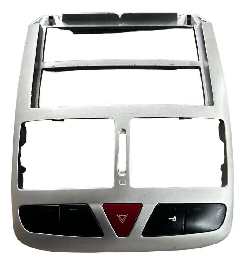 Moldura Central Painel Peugeot 307 2002 A 2011 Com Botões