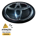 Emblema Da Grade Original Com Moldura Hilux 2016 A 2020