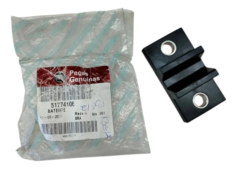Anteparo Da Porta Traseira Fiat Idea 2006 A 2016 51774106