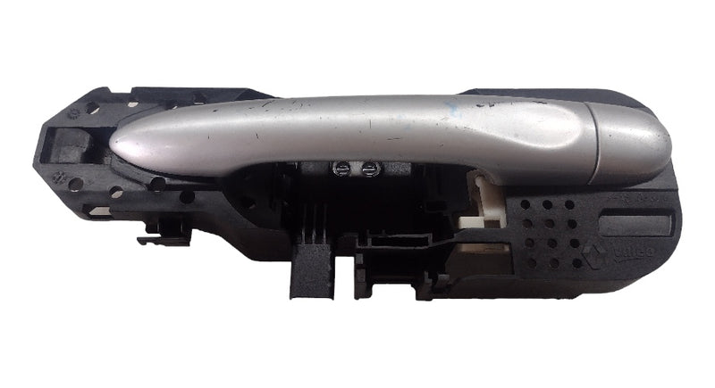 Maçaneta Externa Traseira Esquerda Renault Fluence 11 A 17