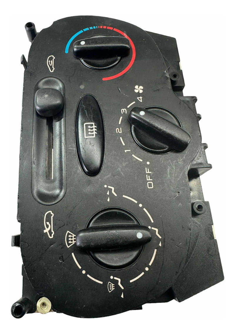 Comando De Ar Condicionado Peugeot 206 2001 A 2007 151440100