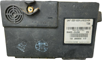 Módulo Bcm Hyundai I30 2.0 954002l206 2009 A 2012 954002l206