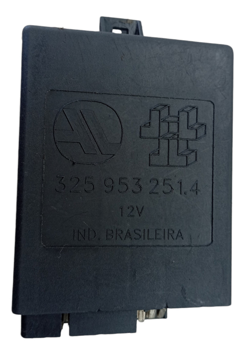 Modulo De Vidro Eletronico Volkswagen Santana Com Detalhe